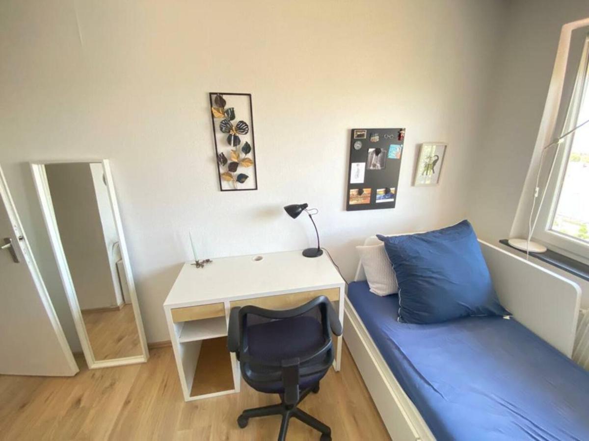 Bamberg Auf Einen Blick - Gemutliches Zimmer In Der Geteilten Wohnung Eines Freundlichen Paares Exterior photo