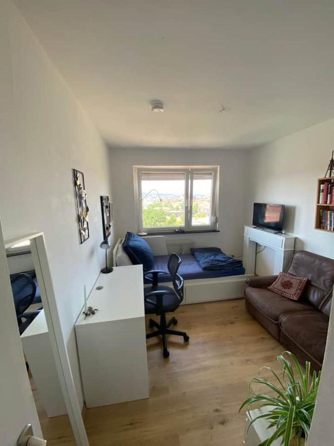 Bamberg Auf Einen Blick - Gemutliches Zimmer In Der Geteilten Wohnung Eines Freundlichen Paares Exterior photo